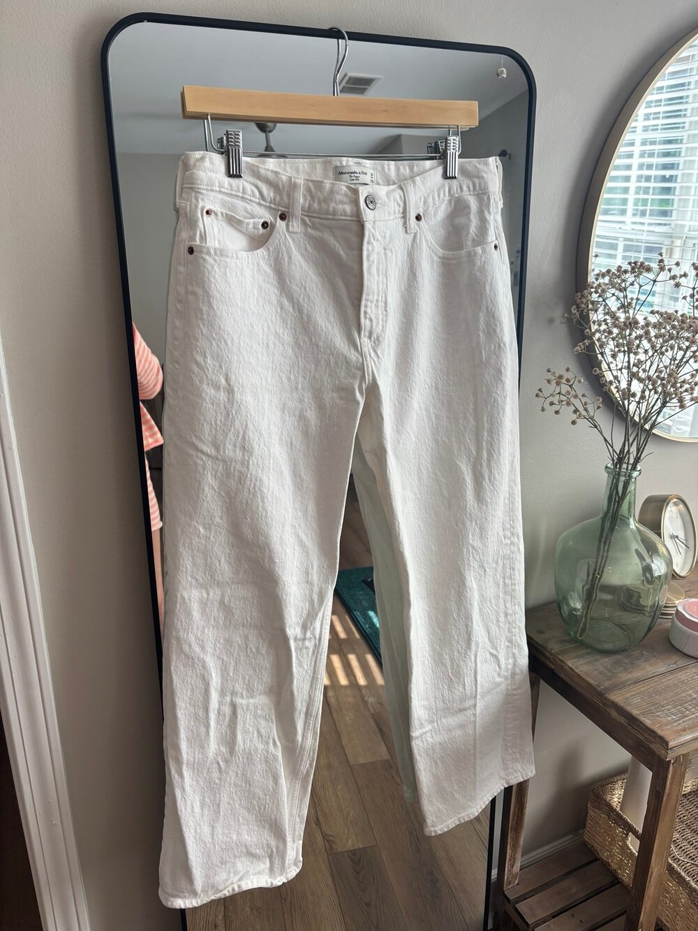 Abercrombie low rise baggy jeans